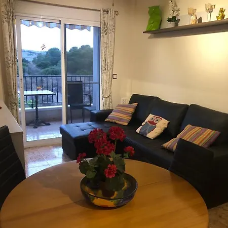 Saint Park Upstairs Apartment