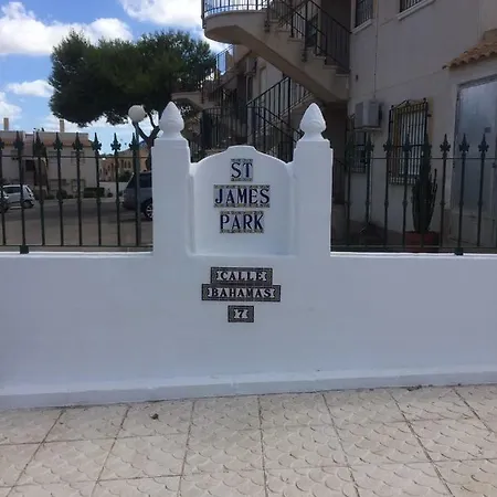 Saint Park Upstairs * Dehesa de Campoamor (Orihuela Costa)